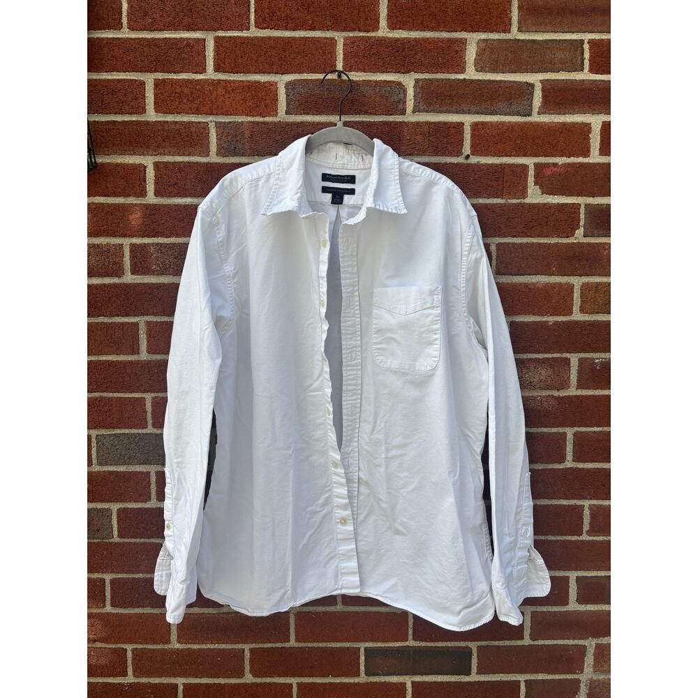 Banana Republic Organic Cotton White Button Down Shirt XL Untucked Standard Fit - Picture 2 of 9